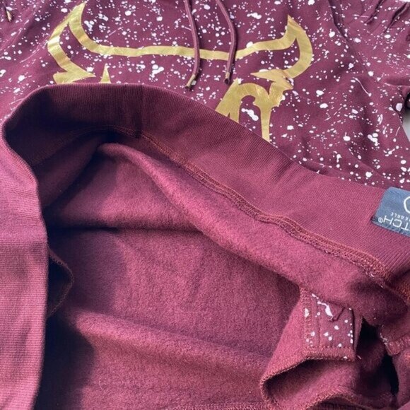 Switch Remarkable Burgundy Splatter Print Hoodie With Golden Bull Design Size L - Picture 8 of 9
